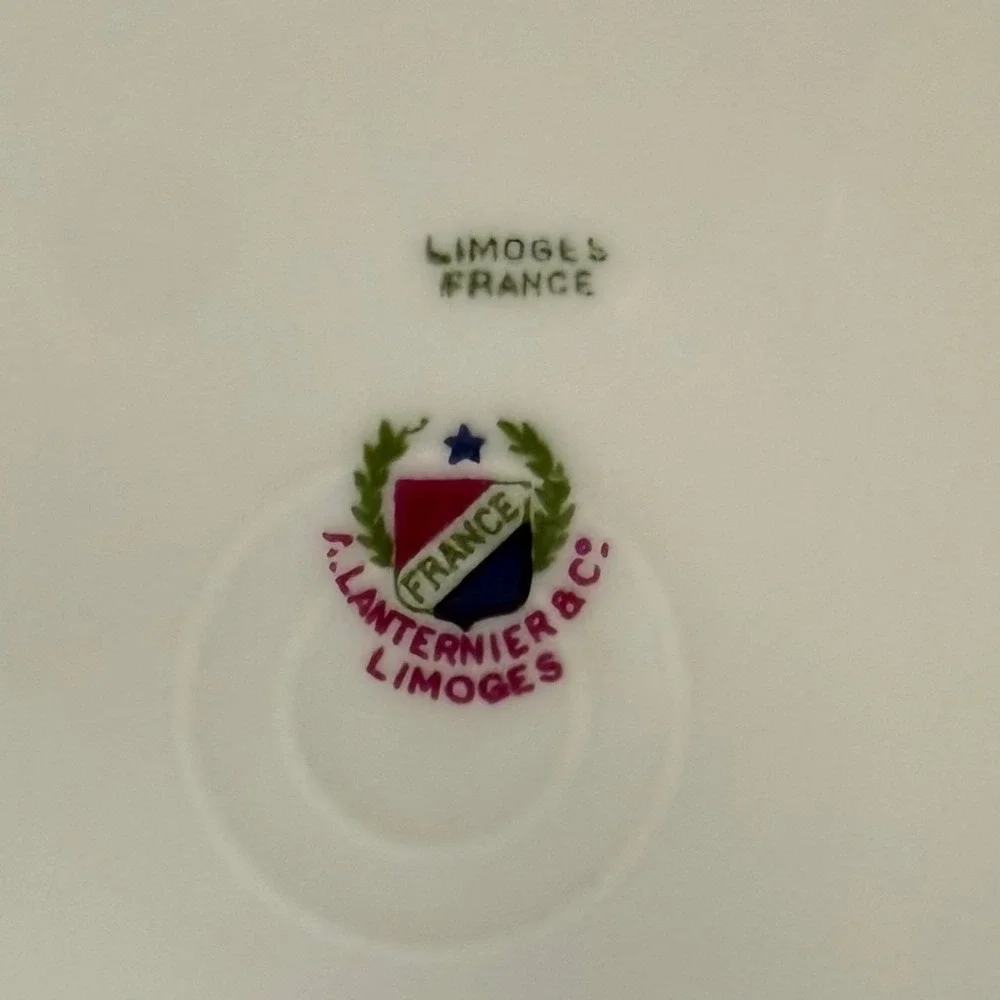 Lanternier Limoges France Floral Dinner Plate Gold Rim‎ Pink Roses